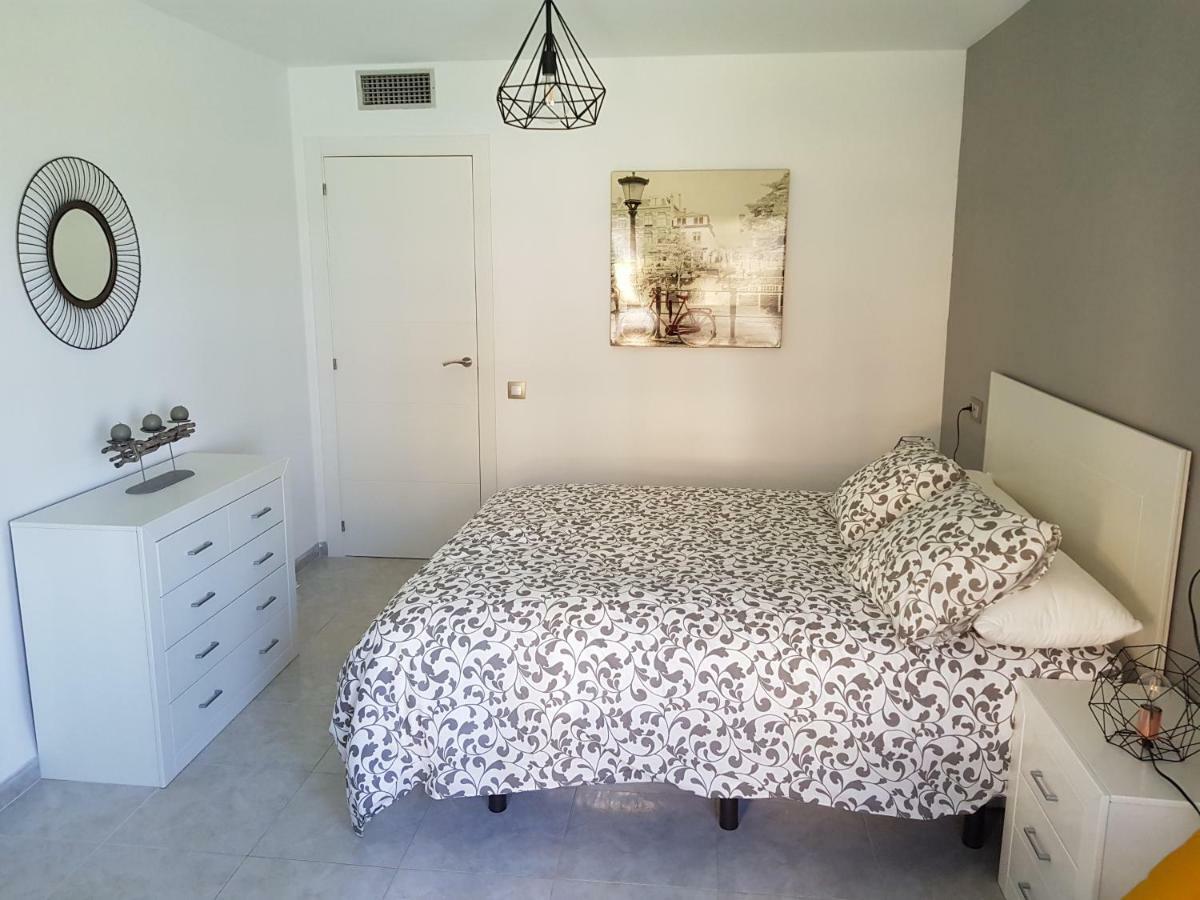Apartamento Sol De Espana กัมบริลส์ ภายนอก รูปภาพ